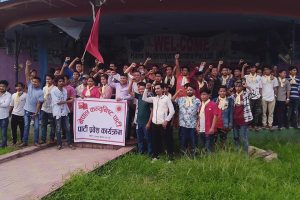 पूर्वी चितवनका १७३ जना युवा नेकपामा प्रवेश