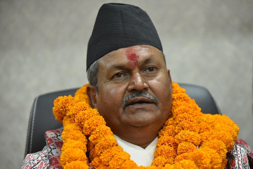 स्वास्थ्यमा समस्या देखिएपछि श्रममन्त्री यादव अस्पतल भर्ना