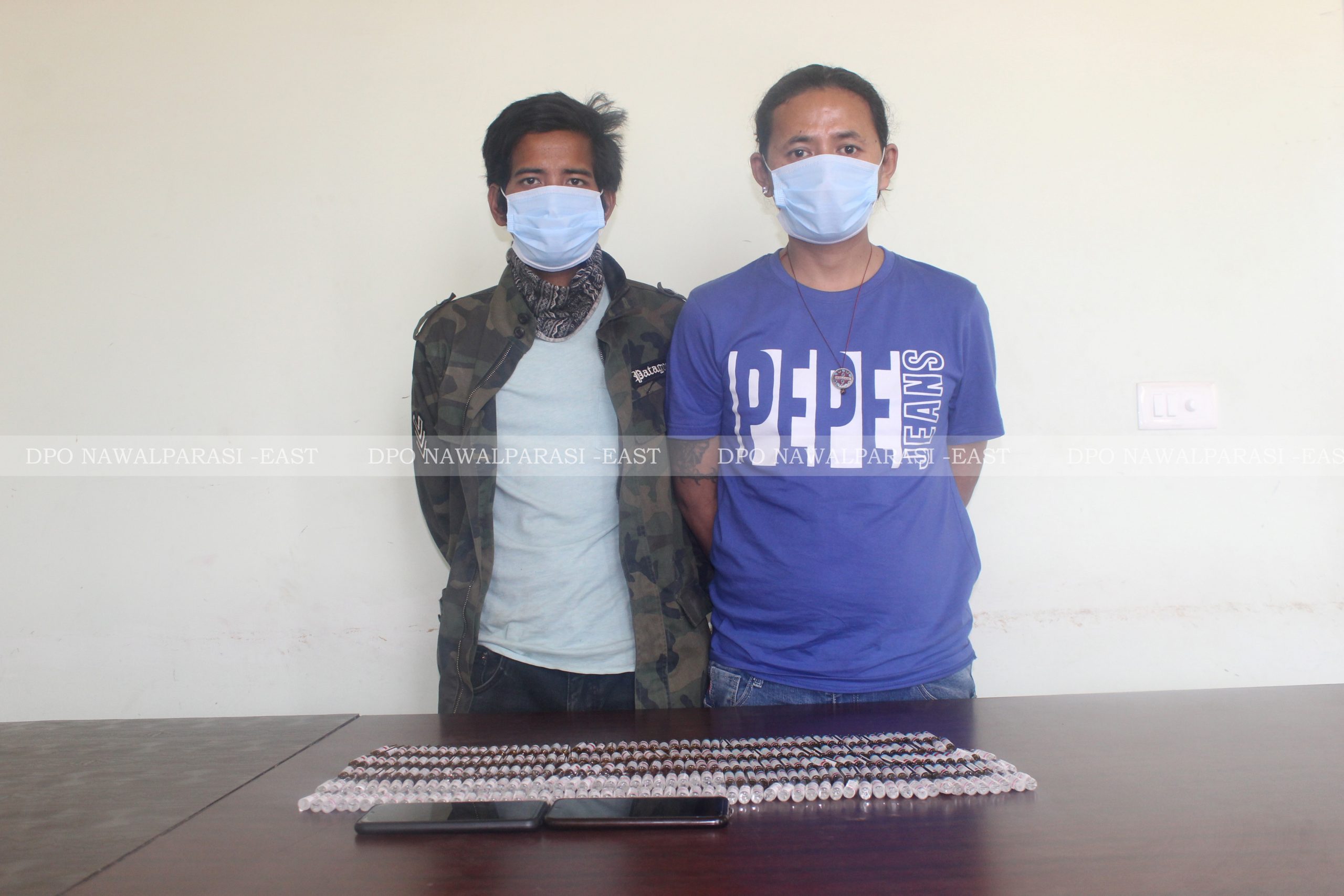 चितवनका दुई युवा लागुऔषध सहित नवलपुरमा पक्राउ