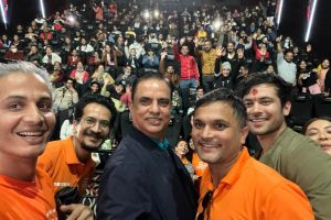 नेपालसँगै अष्ट्रेलियाका दर्शकले रुचाए ‘महापुरूष’