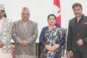 राष्ट्रपति विद्यादेवी भण्डारीसँग फिल्मकर्मीले पोखे गुनासै गुनासा, माग सम्बोधन हुनेमा राष्ट्रपति आशावादी