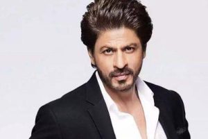 मन्नतको बालकोनीमा किन जान्छन् शाहरुख ?