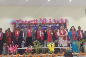 अबैध व्यापारले नेपाली उद्योगी व्यवसायी संकटमा, धैर्य गर्न महासंघकाे आग्रह