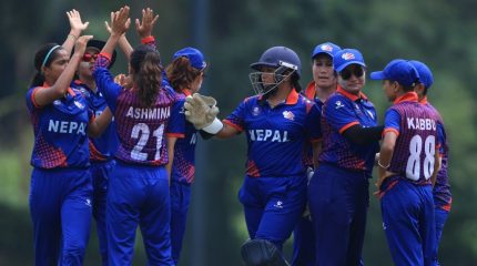 कुवेतलाई हराउँदै नेपाल महिला क्रिकेटको सेमिफाइनलमा