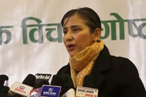 नेपाली नेतृत्व गलत बाटोमा हिँडिरहेको छः मनिषा कोईराला