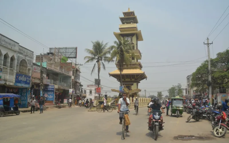 रक्सौल बजार सुनसान, वीरगञ्जमा व्यापार बढ्यो