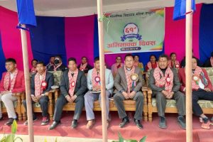 प्रदेश सरकारले डाक्टर, इन्जिनियर पढ्न विदेश जानुपर्ने अवस्थाको अन्त्य गर्छ : मन्त्री श्रेष्ठ