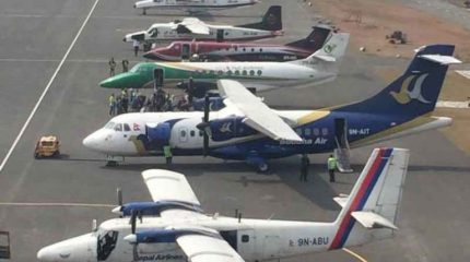 प्रतिकूल मौसमका कारण देशभरका हवाई उडान प्रभावित