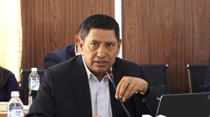 होल्डिङ सेन्टरबाट सुकुम्बासीलाई ननिकाल्न नारायणकाजी श्रेष्ठको आग्रह, ‘नत्र परिणाम गम्भीर हुन सक्छ’