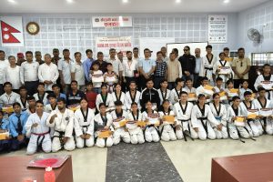 खैरहनीमा ८० जना खेलाडी पुरस्कृत
