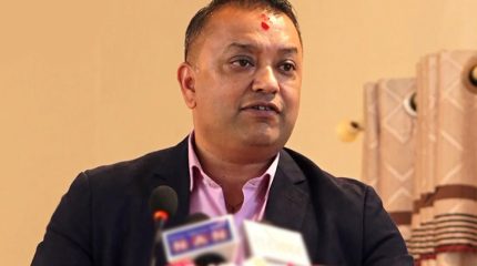 पार्टी एकता जोगाउन दृढ छु: महामन्त्री गगन थापा