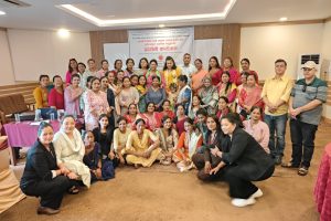 सौराहामा उद्यमी महिलाहरुको कार्यशाला : उत्पादन र बजारीकरणमा जोड