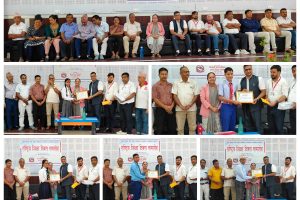 खैरहनीमा उत्कृष्ट नतिजा ल्याउने विद्यार्थी र शिक्षक पुरस्कृत