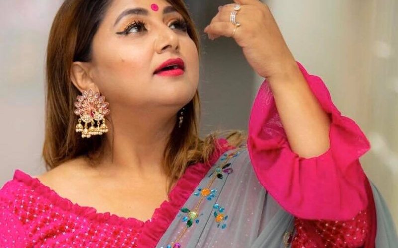 अभिनेत्री दीपाश्री निरौलाको ब्रेन ट्युमरको सफल शल्यक्रिया