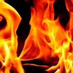 सर्लाहीमा युवकद्वारा आत्मदाहको प्रयास, हेलिकप्टरमार्फत काठमाडौं ल्याइँदै