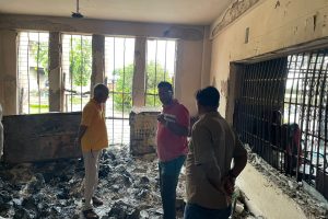 हामी एक भएर पुर्ननिर्माण गर्छौं,मिल्ने सेवा तत्काल सुरु हुन्छ : मेयर खनिया 