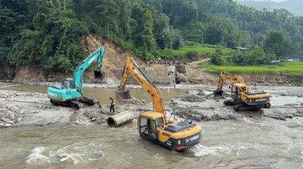 मेची राजमार्गको विकल्पमा जोगमाई खोलामा ‘डाइभर्सन’
