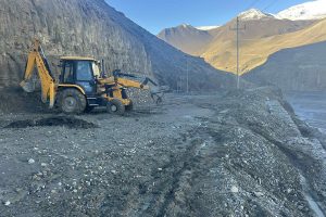 १० दिनदेखि मुस्ताङ डोल्पा सडक अवरुद्ध