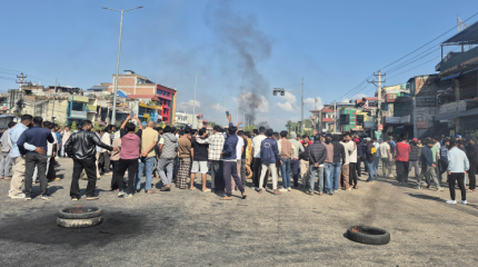सिमरामा जेन्जी युवाहरूको चक्काजाम, UML कार्यकर्तासँगको झडपपछि तनाव