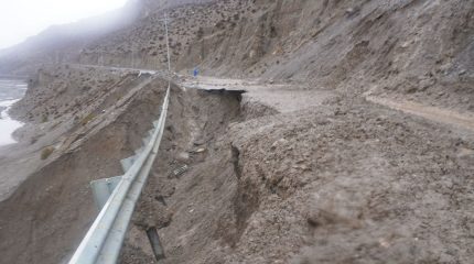 पहिरोका कारण मुस्ताङको कागबेनी–कोरला सडक अवरुद्ध