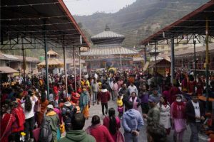 महाशिवरात्रिमा डोलेश्वर महादेव मन्दिरका चारै ढोका खुला, एक लाख दर्शनार्थीको अपेक्षा