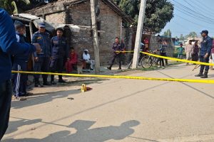 मलङ्गवामा बेवारिसे पेस्तोल पड्किँदा बालक घाइते