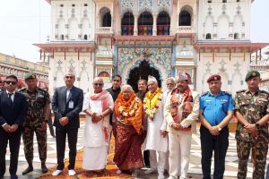 प्रधानमन्त्री सुशीला कार्कीद्वारा जानकी मन्दिरमा विशेष पूजाअर्चना