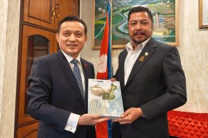 ऊर्जामन्त्री श्रेष्ठसँग चीन र भारतका राजदूतको छुट्टाछुट्टै भेट, सहकार्यमा जोड