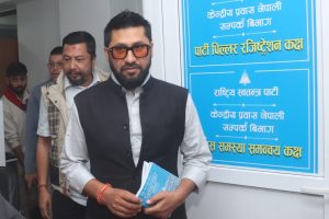 घरबारविहीन हुन नदिने सरकारको प्रतिबद्धता: रवि लामिछाने