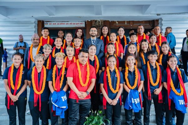 साफ महिला च्याम्पियनसिपअघि टोलीलाई बिदाइ गर्दै मन्त्री पोखरेलले भने– खेलाडी सम्मानमा सरकार प्रतिबद्ध