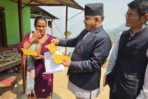 हुलाकमार्फत सरकारी कागजात घरमै: १९ जिल्लामा सेवा सुरु