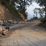 कञ्चनपुरका १५ सडक आयोजनाका ठेक्का तोडियो, निर्माणमा ढिलाइ र अलपत्र अवस्थापछि कडा कदम