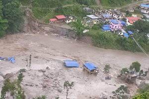 आज ४४ जिल्लामा आकस्मिक बाढीको जोखिम, ३९ जिल्लामा उच्च सतर्कता