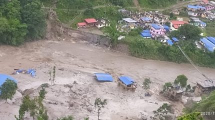 आज ४४ जिल्लामा आकस्मिक बाढीको जोखिम, ३९ जिल्लामा उच्च सतर्कता