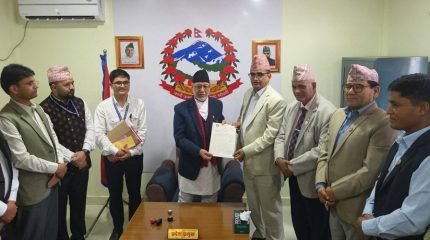 सुदूरपश्चिमको मुख्यमन्त्रीमा खगराज भट्ट नियुक्त