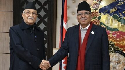 ओली र प्रचण्डले गरे मोहनविक्रमसँग दुई बुँदे सहमति