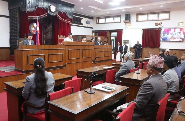 राष्ट्रियसभा सदस्यद्वारा ग्यास अभावबारे सरकारसँग जवाफ माग